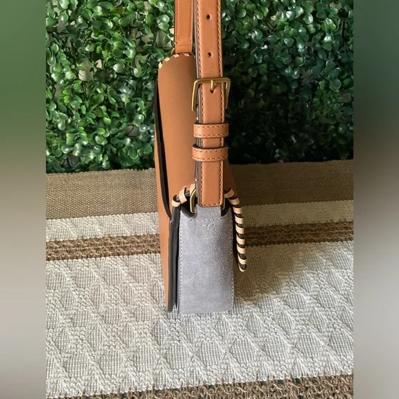 Authentic Tory Burch Britten Mixed Material Shoulder Bag Acorn Suede & Leather. - Picture 2 of 10